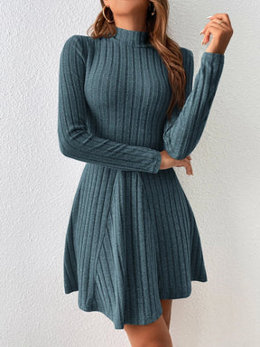 Ribbed Knit Maxi Dress – Lace-Up Waist