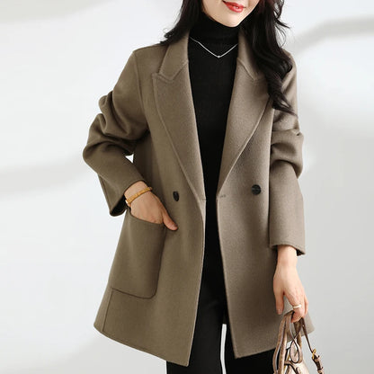 Women's Utility Coat – Modern Look