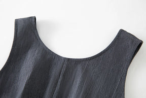 Sleeveless Summer Top – Tailored Waist Detail