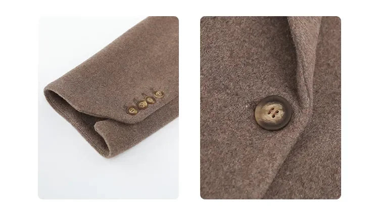 Elegant Women’s Coat – Modern Refined