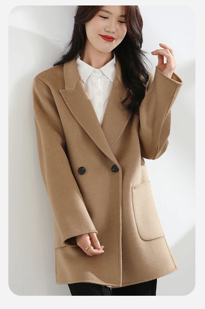 Women's Utility Coat – Modern Look