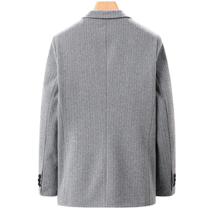 Modern Business Coat – Everyday Elegance