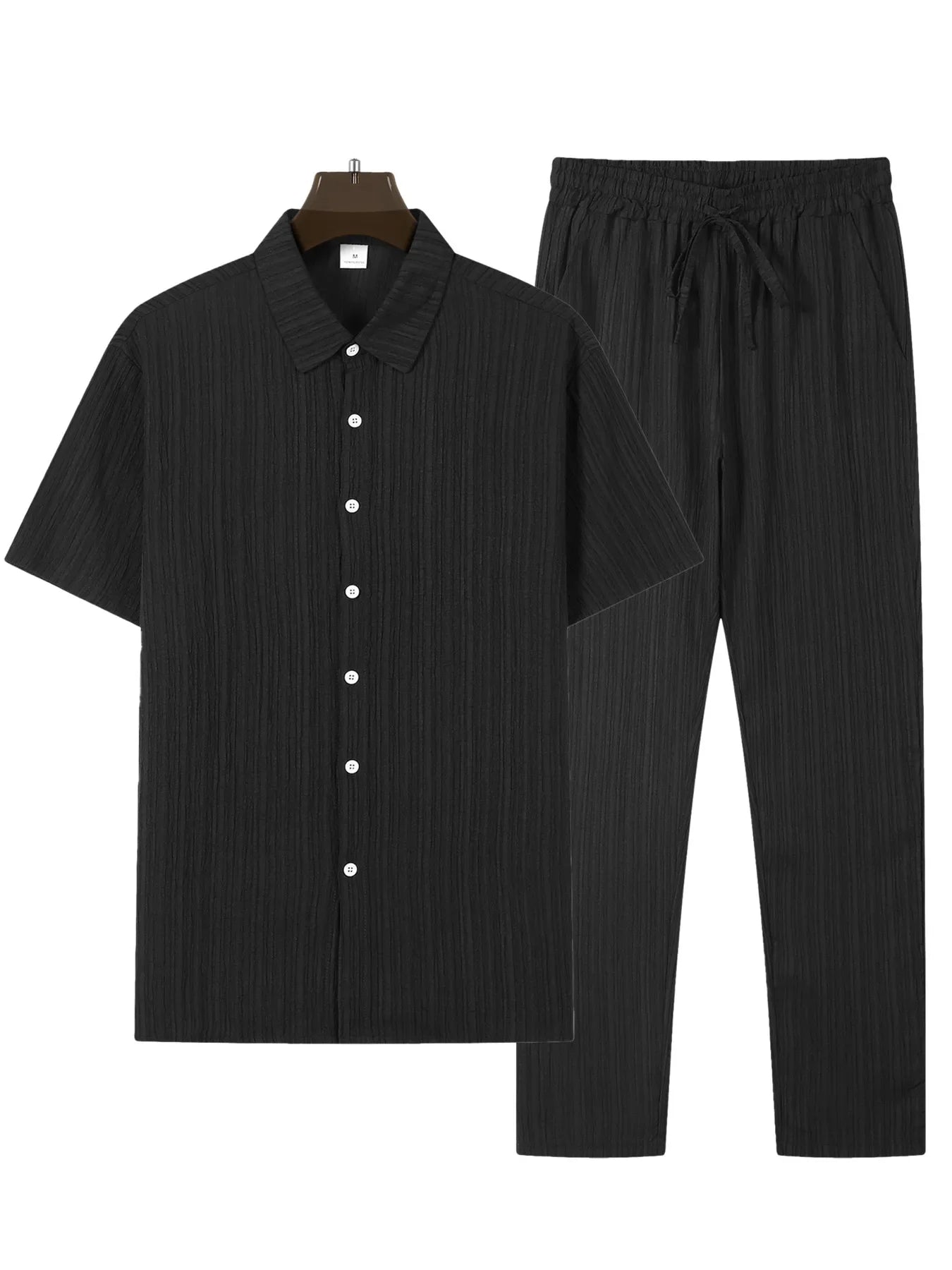Urban Classic – Shirt & Trousers in Timeless Style