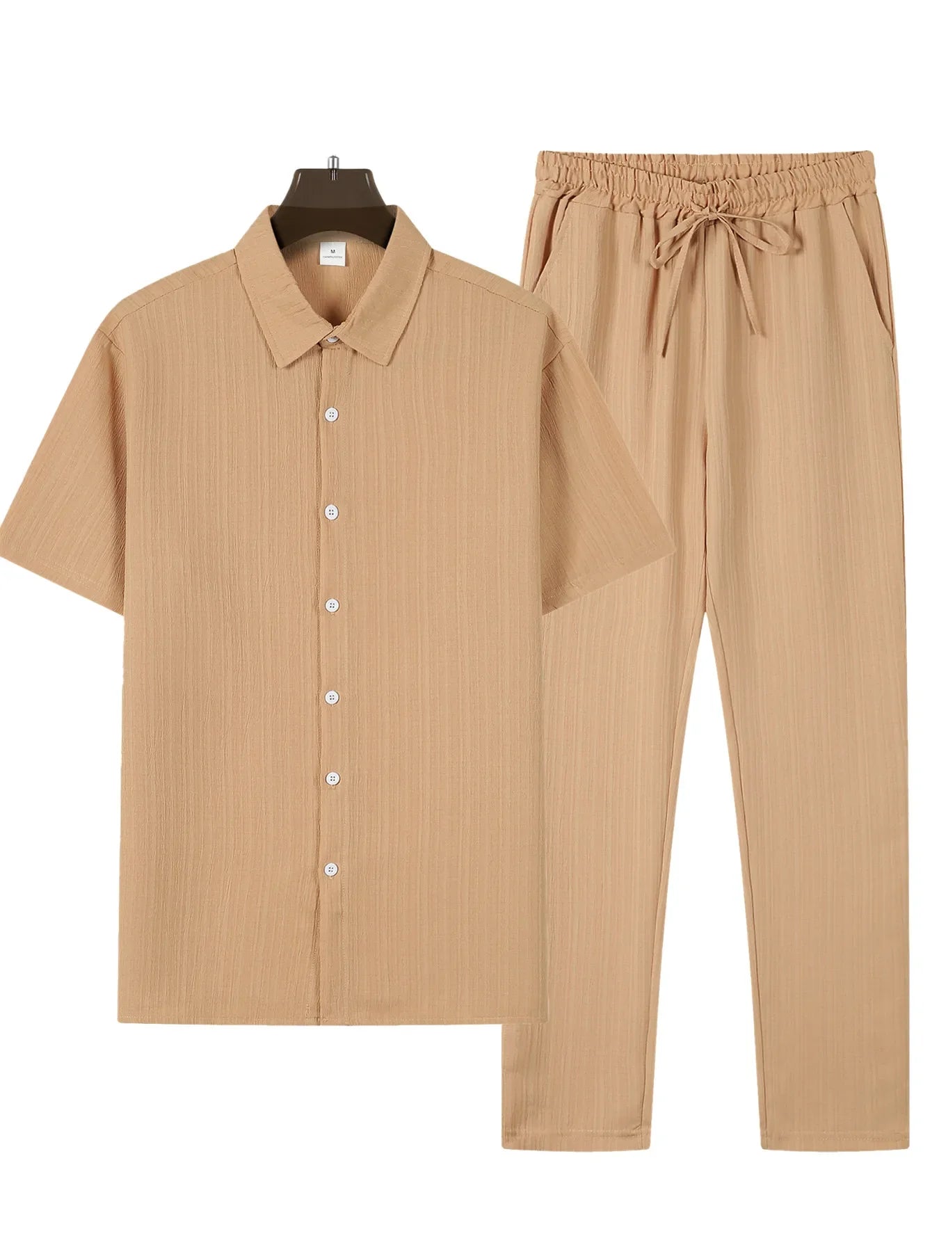 Urban Classic – Shirt & Trousers in Timeless Style